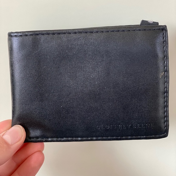Black Wallet (Geoffrey Beene) - Picture 1 of 6